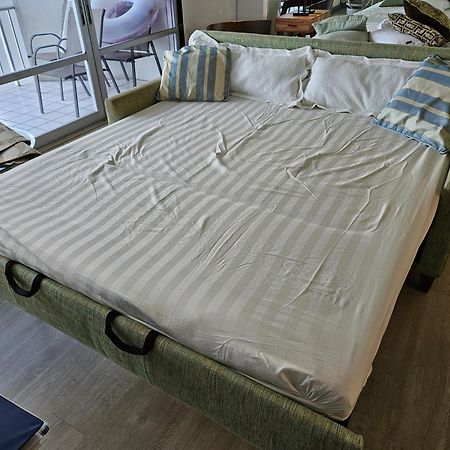 Ilikai Hotel Condo With Kitchen And Ocean View Хонолулу Екстериор снимка