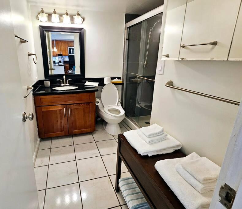 Ilikai Hotel Condo With Kitchen And Ocean View Хонолулу Екстериор снимка